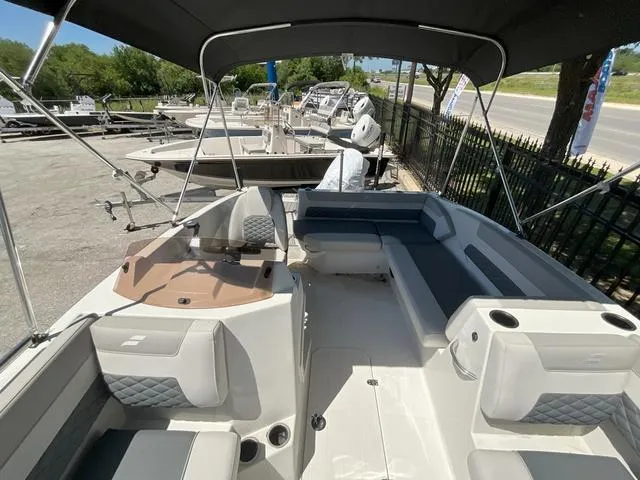 Slide: The Image of Starcraft SVX 171 OB 2025 - 7