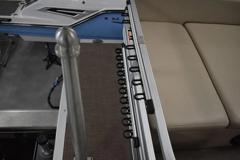 Slide: The Image of Sun Tracker Sportfish 24 XP3 2023 - 81