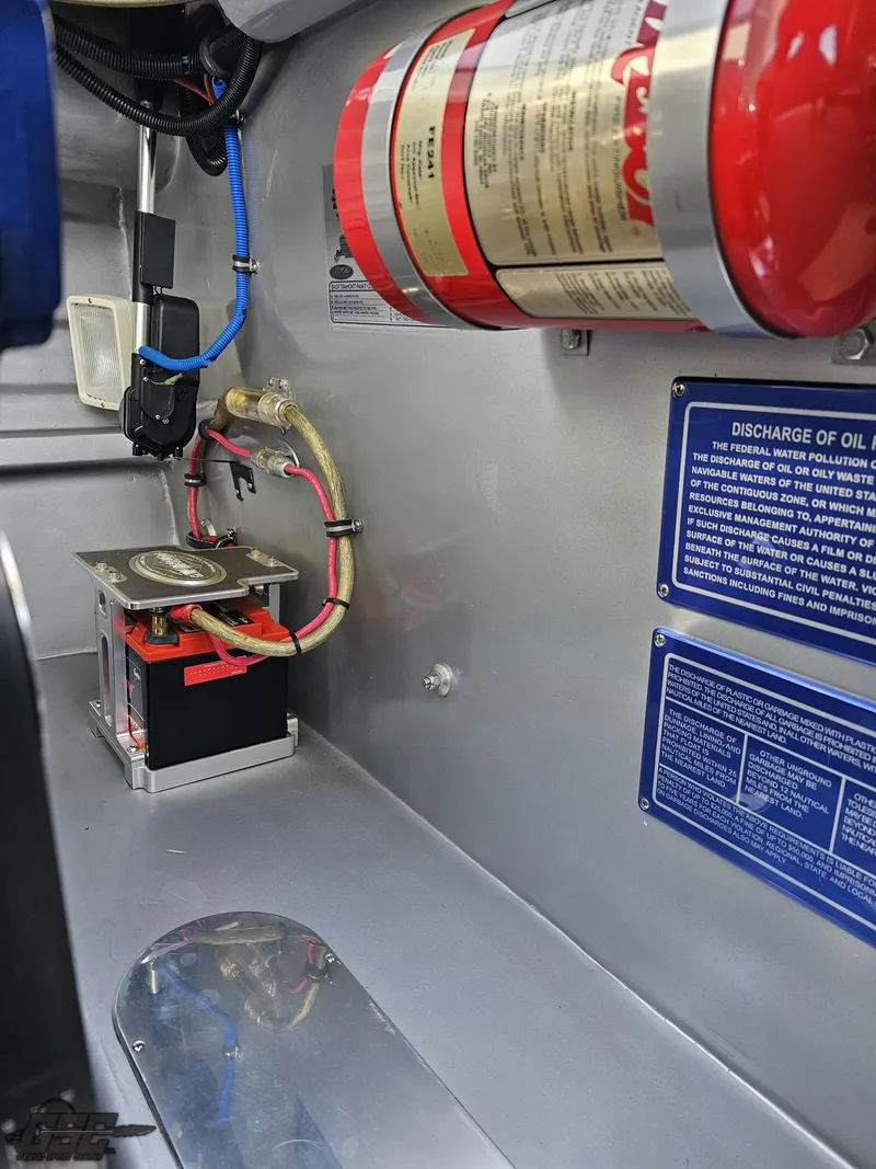 Slide: The Image of Outerlimits 39 Quattro 2007 - 108