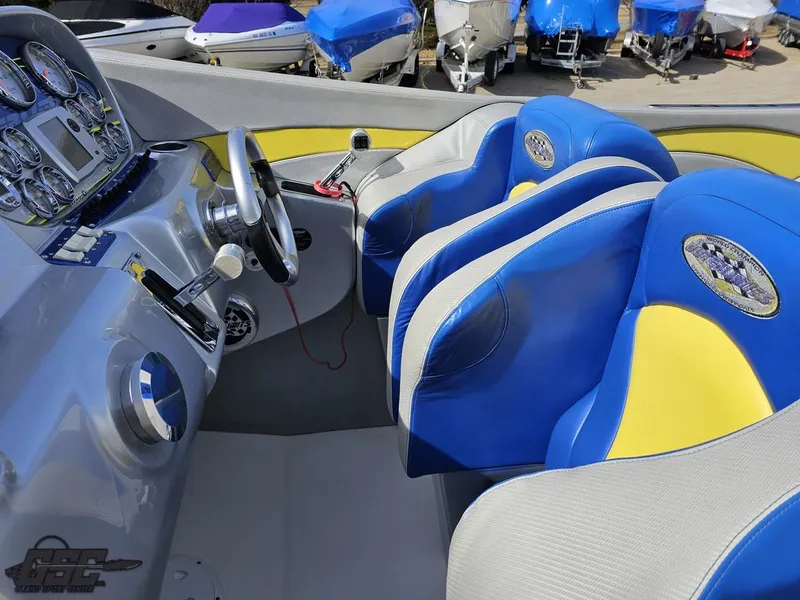 Slide: The Image of Outerlimits 39 Quattro 2007 - 63