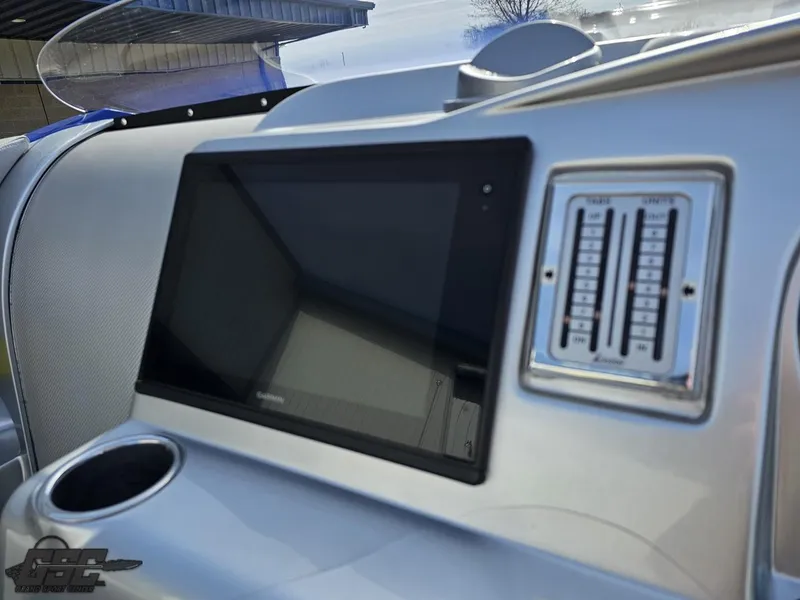 Slide: The Image of Outerlimits 39 Quattro 2007 - 68