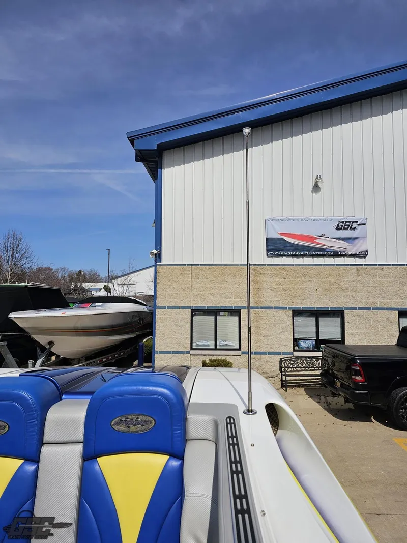 Slide: The Image of Outerlimits 39 Quattro 2007 - 96