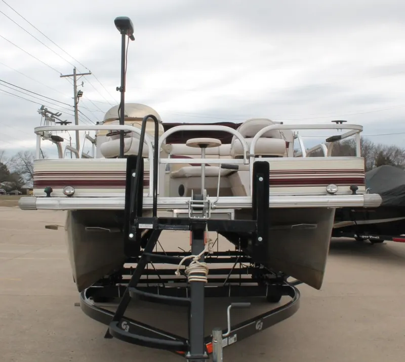 Slide: The Image of Voyager 20 sport 2004 - 12