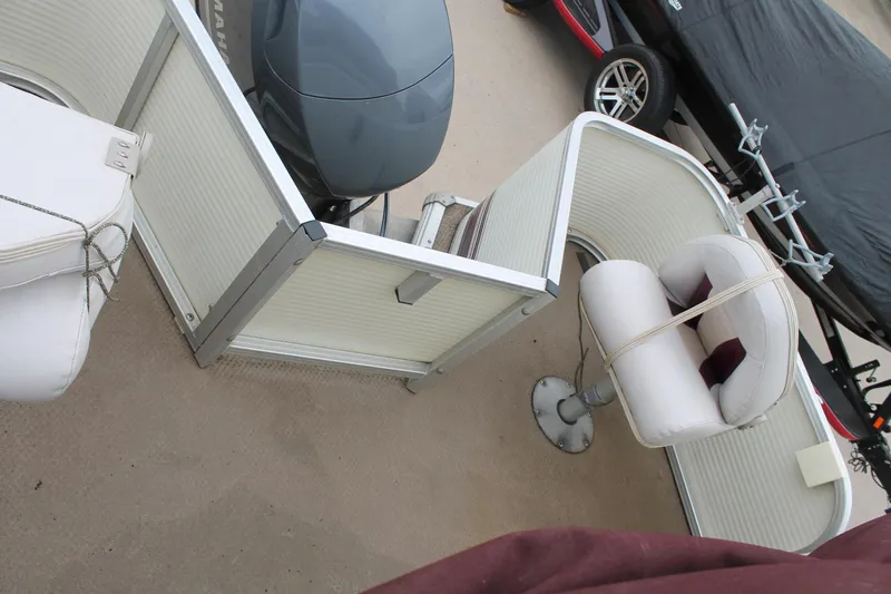 Slide: The Image of Voyager 20 sport 2004 - 21