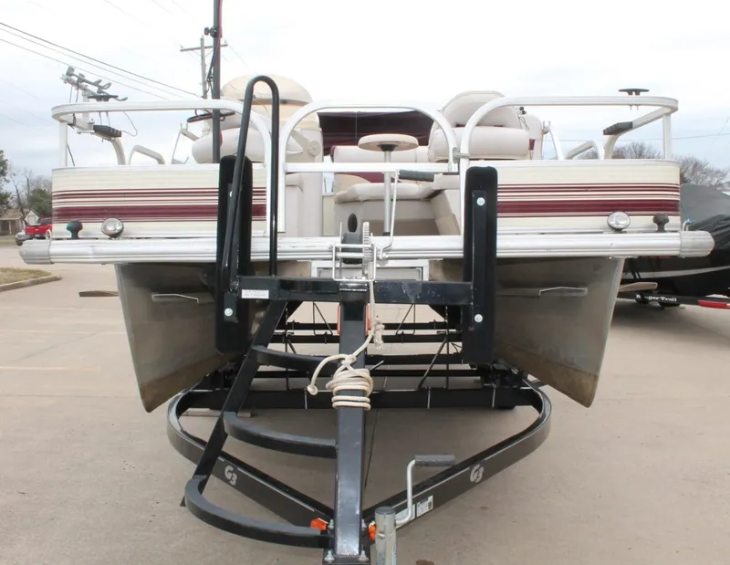 Slide: The Image of Voyager 20 sport 2004 - 4