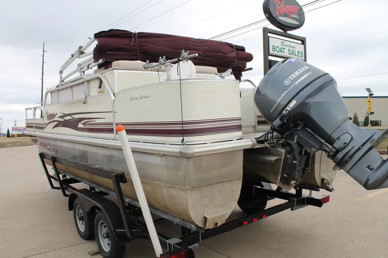 Slide: The Image of Voyager 20 sport 2004 - 9