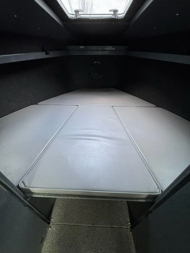 Slide: The Image of Duckworth Offshore 2015 - 14