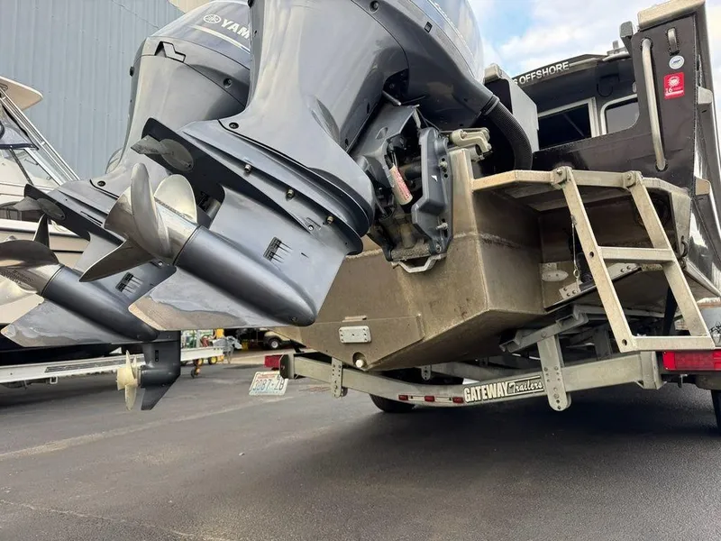 Slide: The Image of Duckworth Offshore 2015 - 4