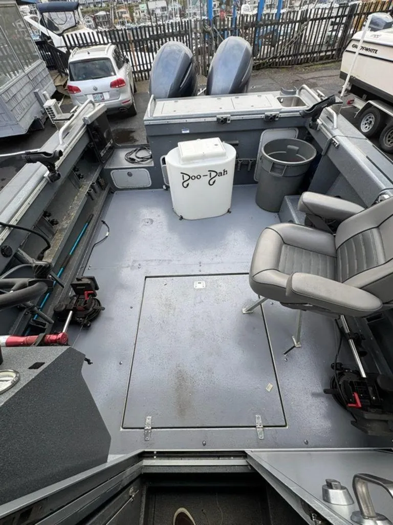 Slide: The Image of Duckworth Offshore 2015 - 6