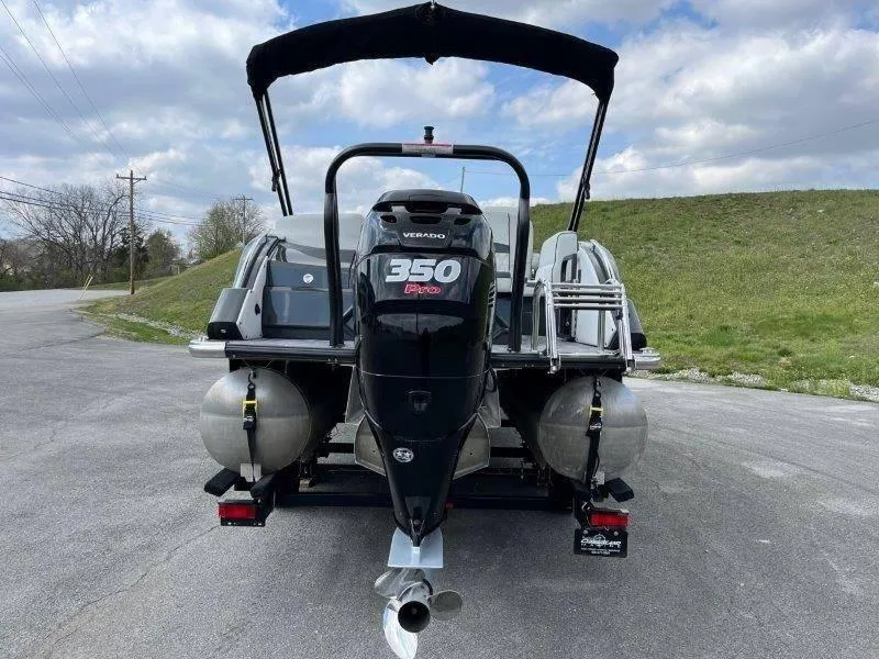 Slide: The Image of 2018 Crest Savannah 250 NX-L pontoon boat with 350 Pro Verado engine, rear view. - 16