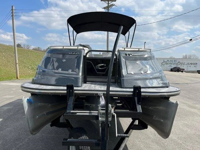 Slide: The Image of Crest Savannah 250 SLS 2018 - 50