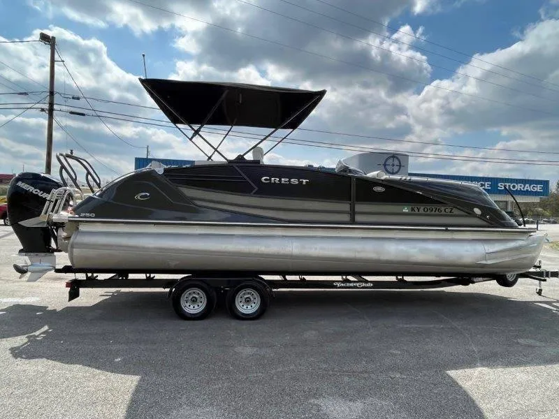 Slide: The Image of Crest Savannah 250 SLS 2018 - 54