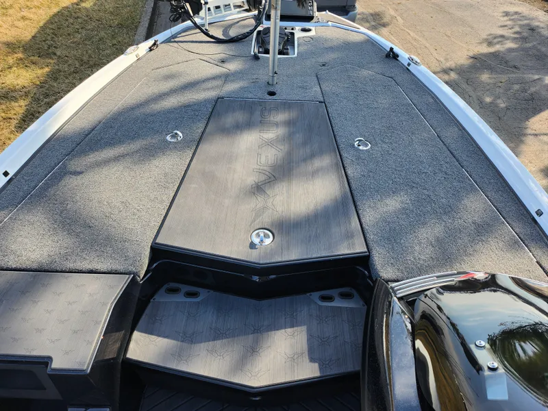 Slide: The Image of 2023 Vexus VX20 boat deck with sleek design and modern features. - 14
