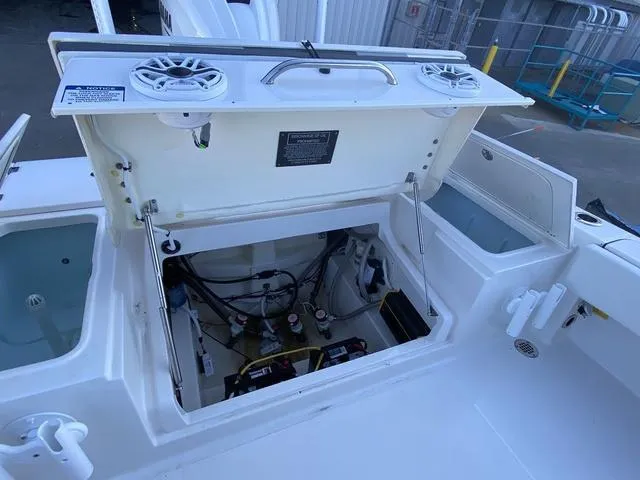 Slide: The Image of 2023 Robalo 266 Cayman boat interior with drainage and fittings. - 33