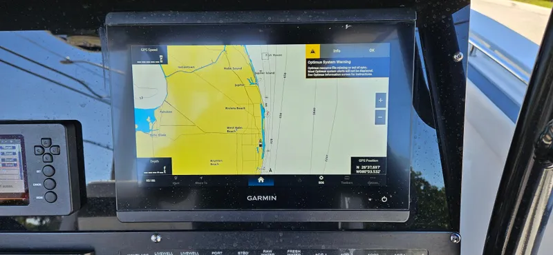 Slide: The Image of Garmin navigation display on 2020 Blackfin 272 CC boat dashboard. - 14