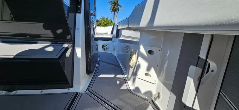 Slide: The Image of 2020 Blackfin 272 CC boat interior with sleek design and modern features. - 21