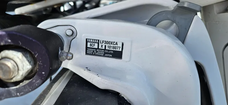 Slide: The Image of Yamaha LF300XCA engine detail on 2020 Blackfin 272 CC boat. - 41