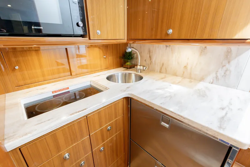 Slide: The Image of Viking 38 Billfish 2019 - 16