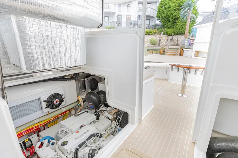 Slide: The Image of Viking 38 Billfish 2019 - 39