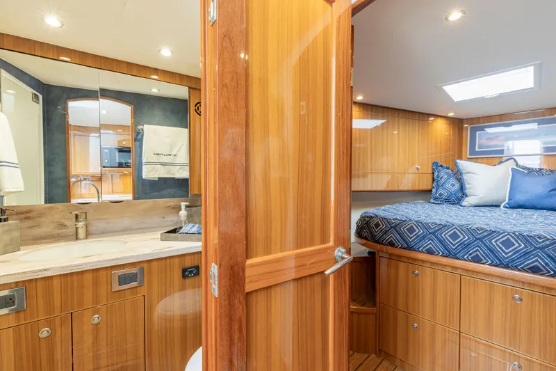 Slide: The Image of Viking 38 Billfish 2019 - 5