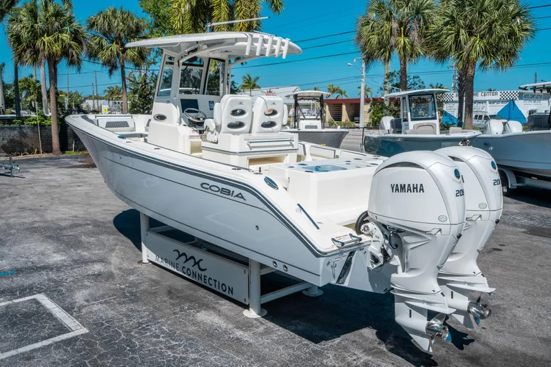 Slide: The Image of Cobia 265 Center Console 2025 - 4