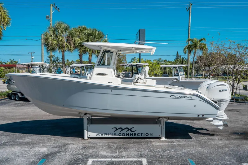 Slide: The Image of Cobia 265 Center Console 2025 - 5
