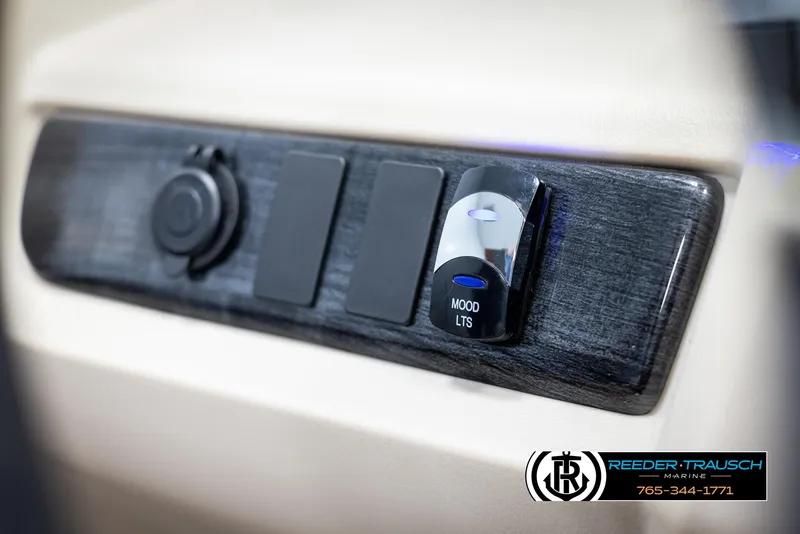 Slide: The Image of Control panel of 2025 Avalon LSZ VRB with mood lighting switch. - 32