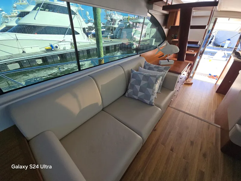 Slide: The Image of Riviera 54 Enclosed Flybridge 2022 - 110