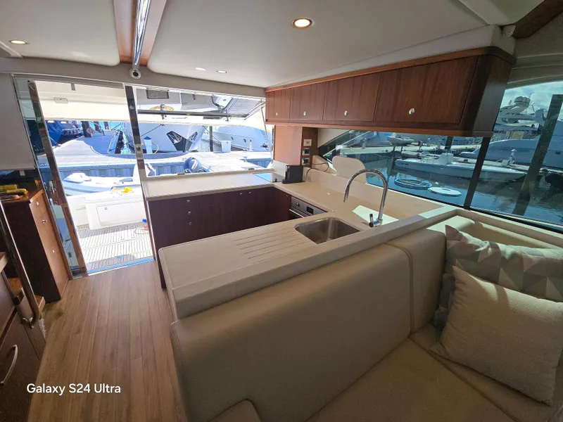 Slide: The Image of Riviera 54 Enclosed Flybridge 2022 - 125