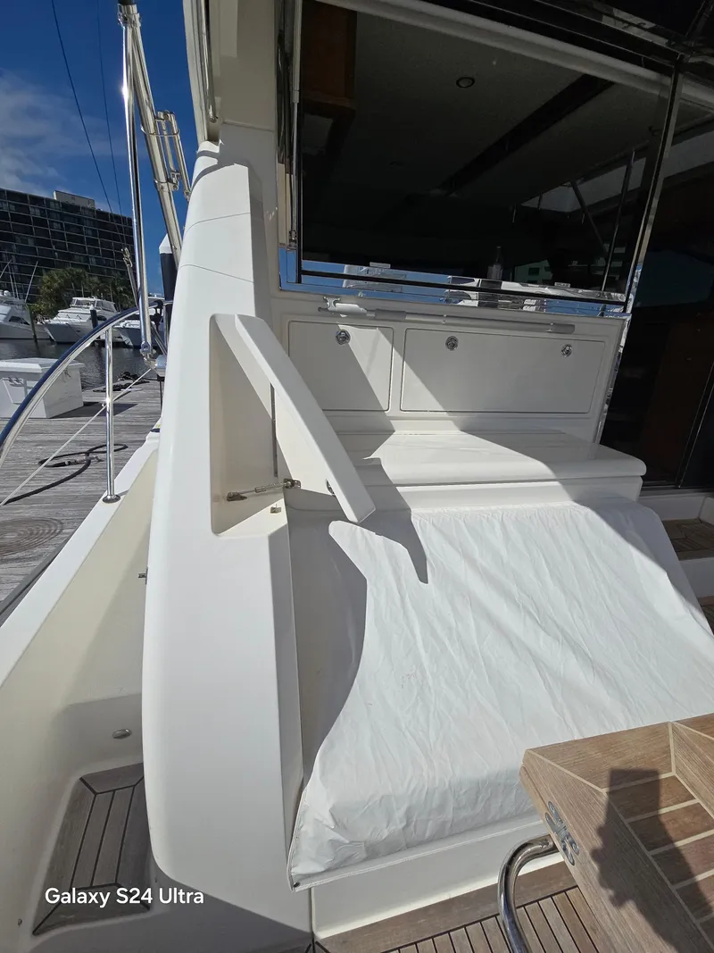 Slide: The Image of Riviera 54 Enclosed Flybridge 2022 - 145