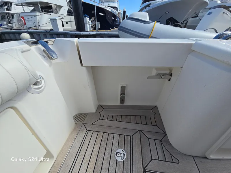 Slide: The Image of Riviera 54 Enclosed Flybridge 2022 - 168