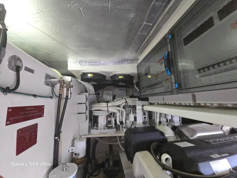 Slide: The Image of Riviera 54 Enclosed Flybridge 2022 - 207