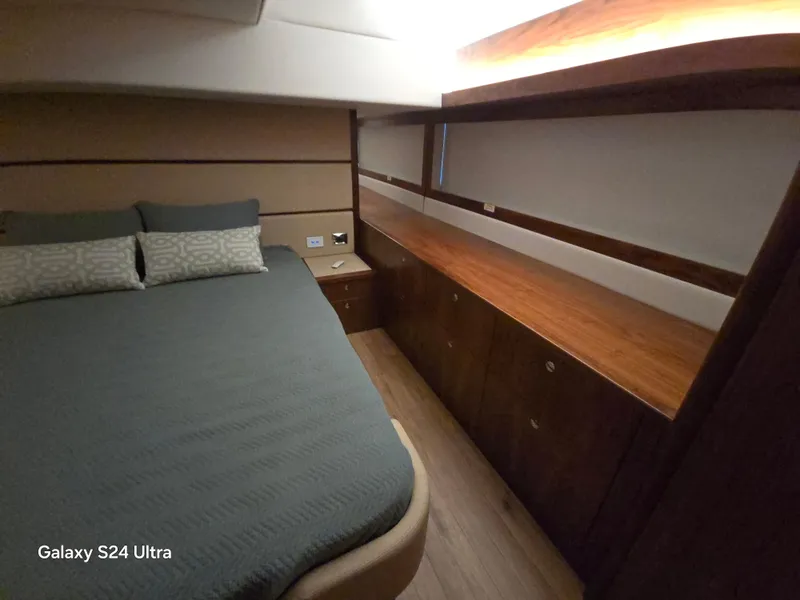 Slide: The Image of Riviera 54 Enclosed Flybridge 2022 - 78
