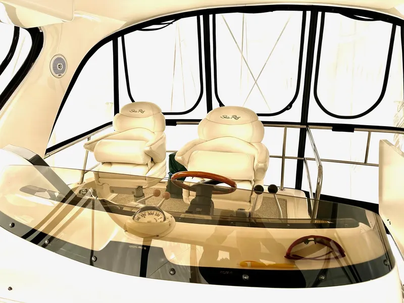 Slide: The Image of Helm And Companion Seating - 16