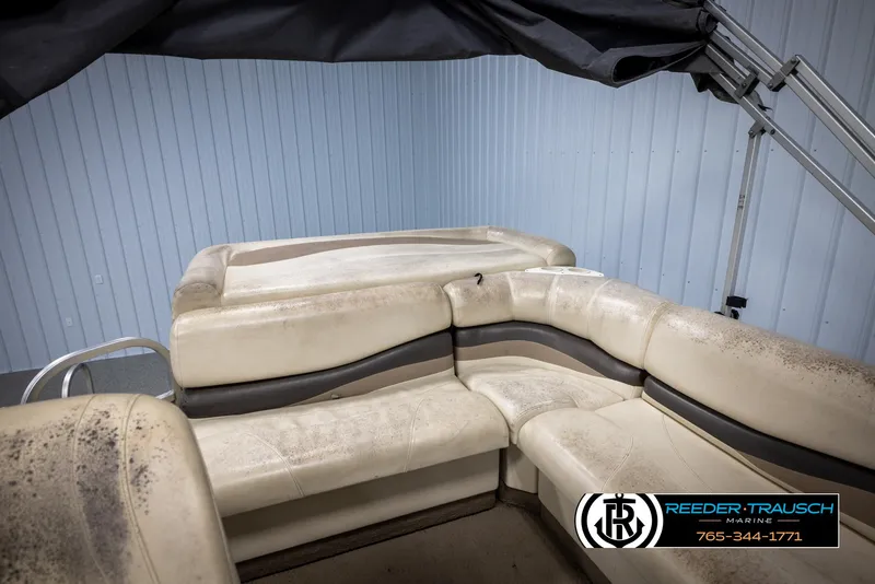 Slide: The Image of Sun Tracker 22 Party Barge 2005 - 36