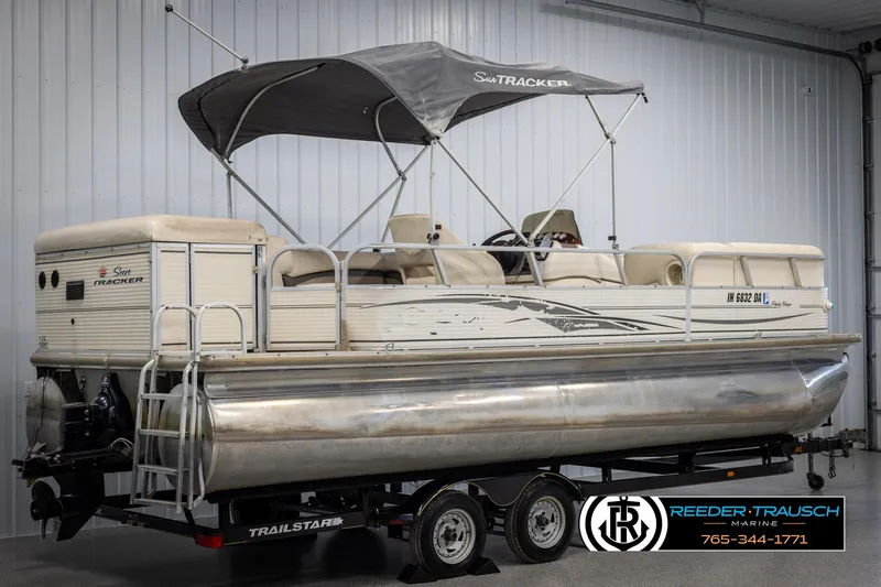 Slide: The Image of Sun Tracker 22 Party Barge 2005 - 6