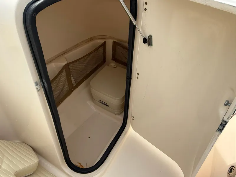 Slide: The Image of Grady-White Tournament 225 2005 - 15