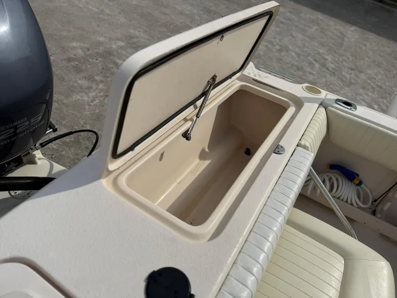 Slide: The Image of Grady-White Tournament 225 2005 - 25