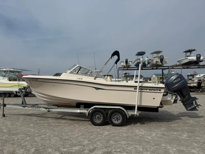 Slide: The Image of Grady-White Tournament 225 2005 - 6