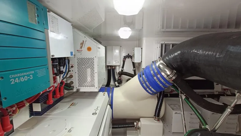 Slide: The Image of Viking 62 Enclosed Bridge 2018 - 55