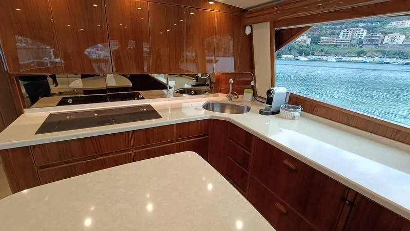 Slide: The Image of Viking 62 Enclosed Bridge 2018 - 75