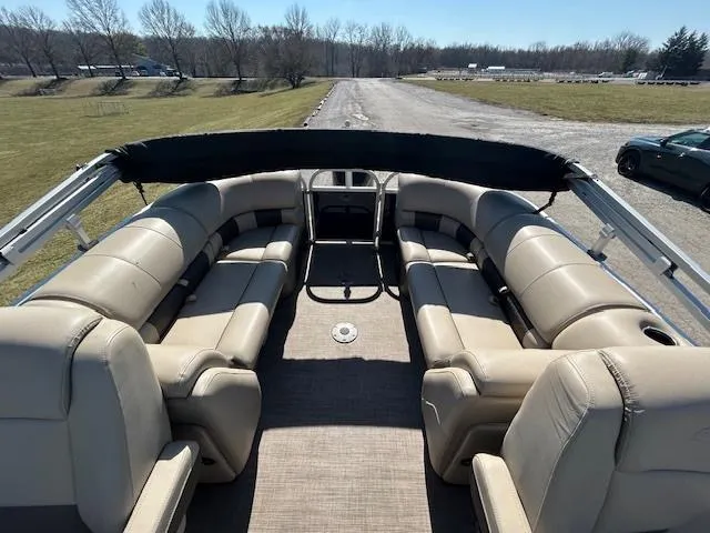 Slide: The Image of 2022 Sun Tracker Party Barge 22 XP3 with spacious seating on a sunny day. - 7