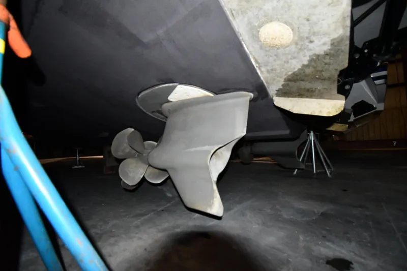 Slide: The Image of Cruisers Yachts 390 Sports Coupe 2012 - 55