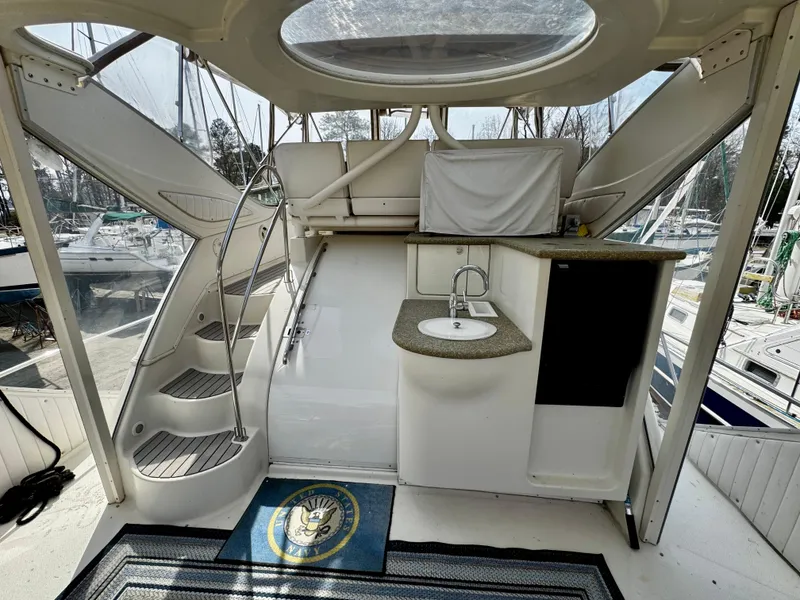 Slide: The Image of 1998 Maxum 4100 SCA - 24