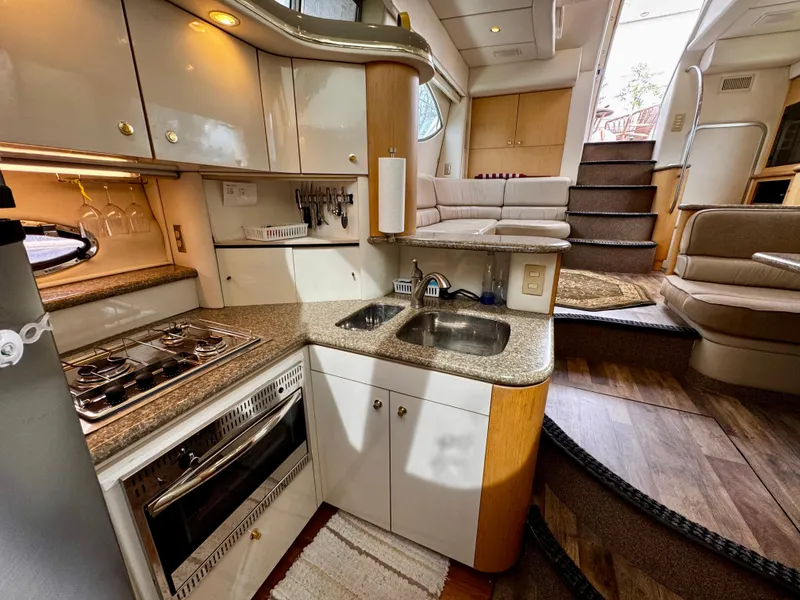 Slide: The Image of 1998 Maxum 4100 SCA - 63