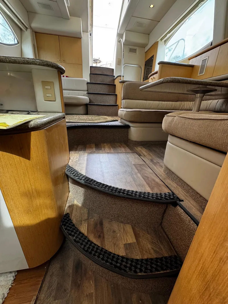 Slide: The Image of 1998 Maxum 4100 SCA - 68