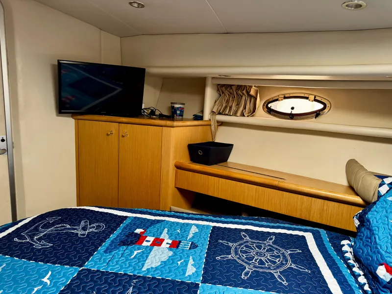 Slide: The Image of Maxum 4100 SCA 1998 - 81