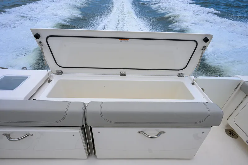 Slide: The Image of Pursuit 38 OUTTA HERE - Cockpit - 26