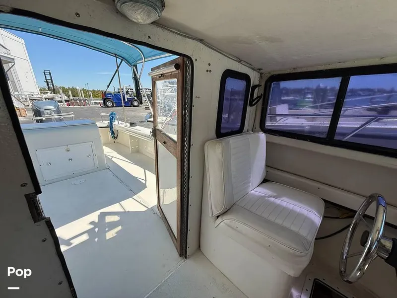 Slide: The Image of 1988 C-Hawk 25 for sale in Tampa, FL - 24