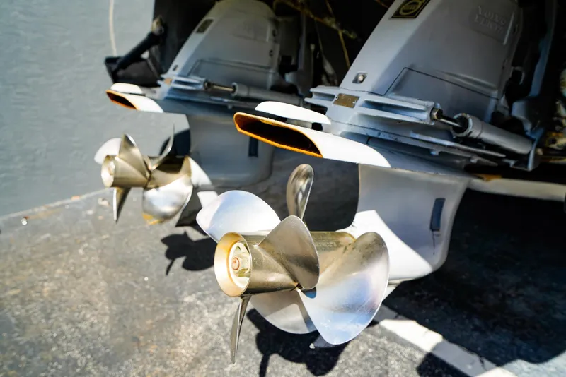 Slide: The Image of 2007 Regal 3060 Window Express boat propellers, close-up view. - 22